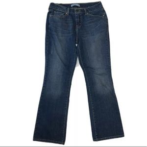 Levi’s 515 Bootcut mid-rise Jeans 6M